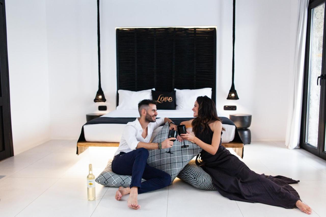 Agrari Bo Suites By Mykonos Rocks المظهر الخارجي الصورة